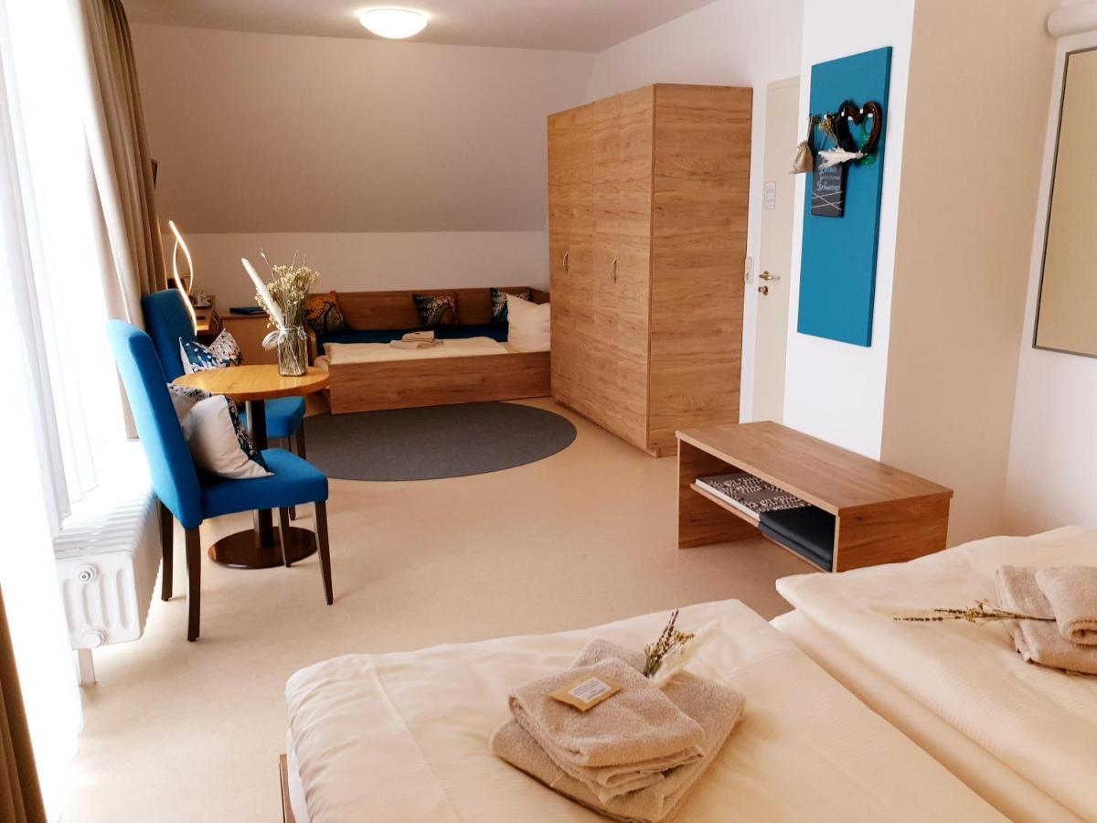 Pilgrims Inn Kreischa Eksteriør billede