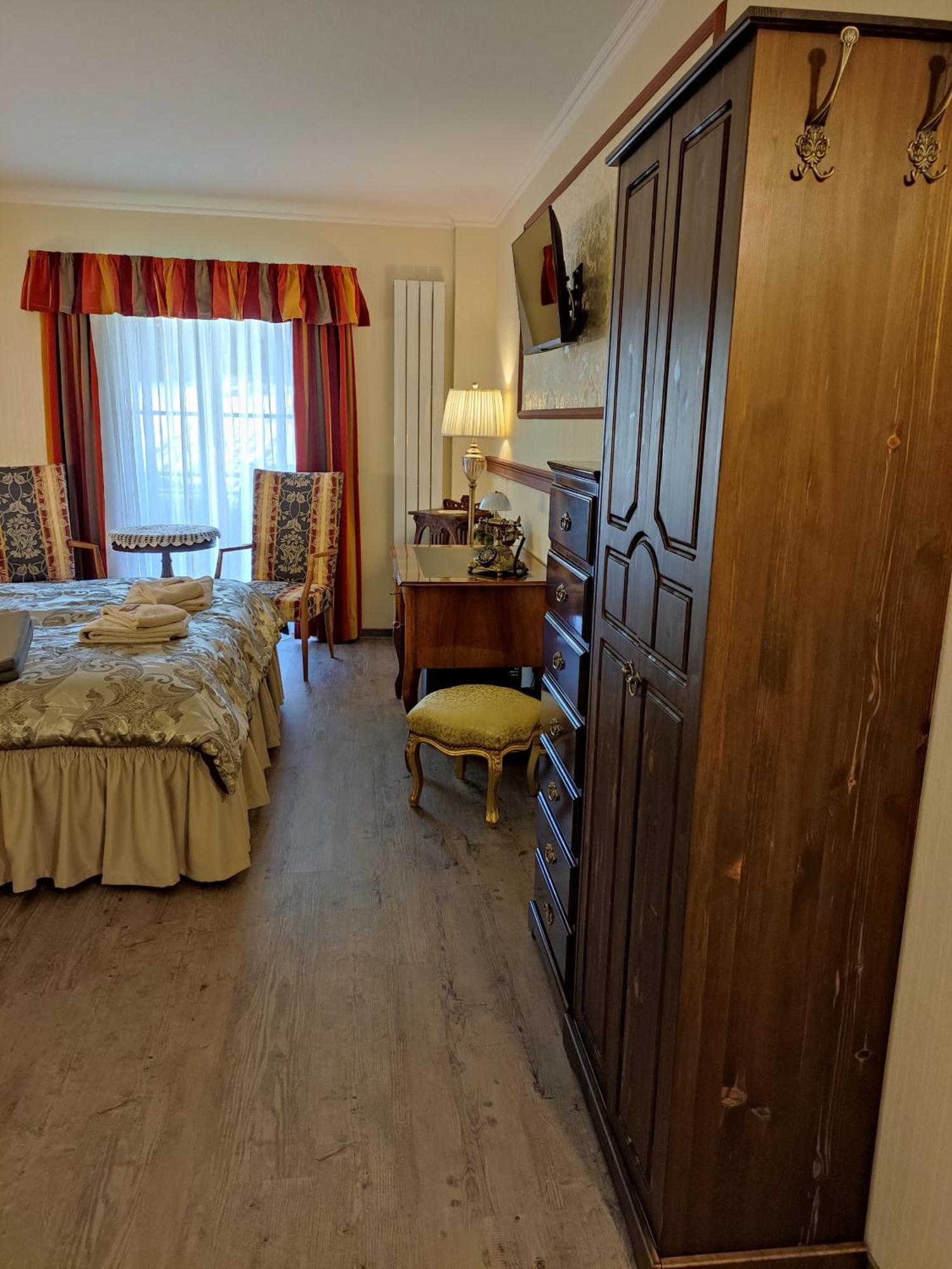 Pilgrims Inn Kreischa Eksteriør billede